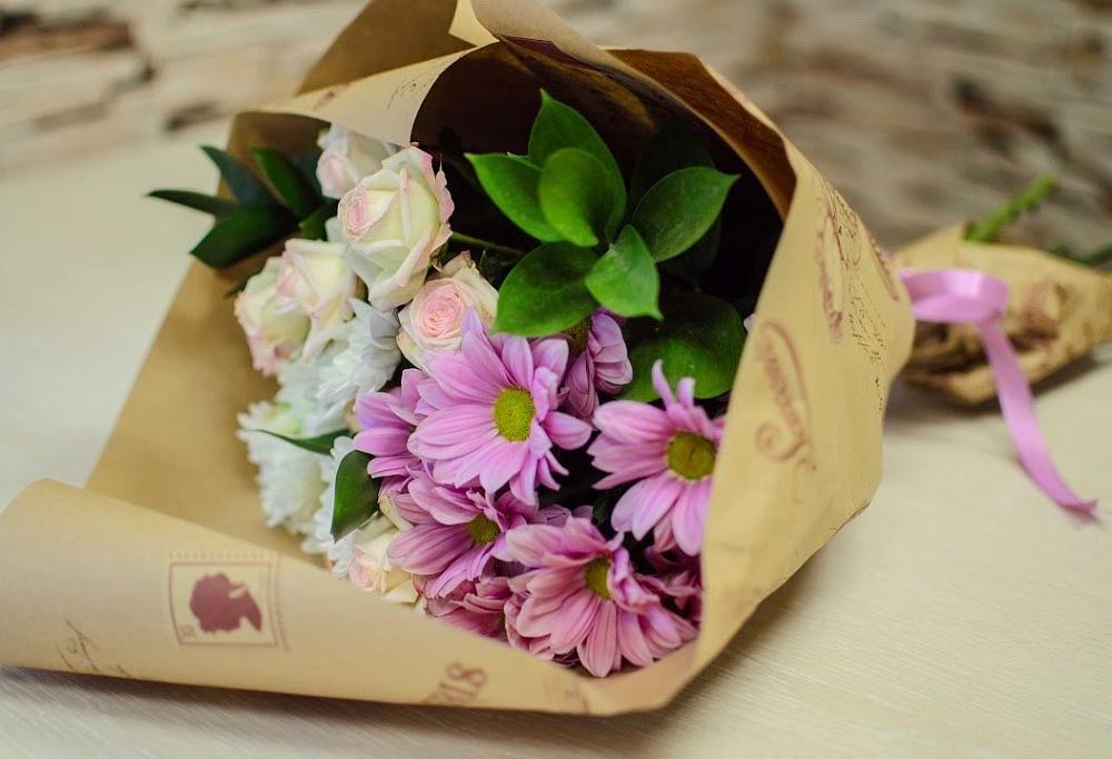 Букет цветов из: Розы и Хризантемы в Константиновский