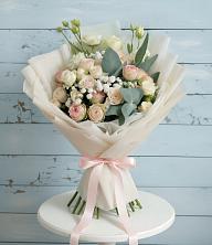 Букет цветов из:  Розы и Лизиантусы в Константиновский
