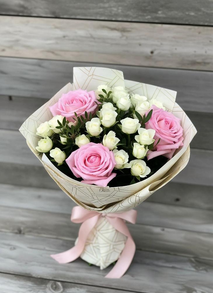 Букет цветов из: Розы в Константиновский
