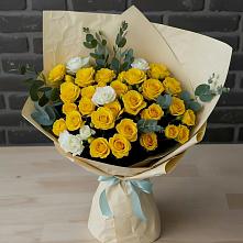 Букет цветов из:  Розы в Константиновский