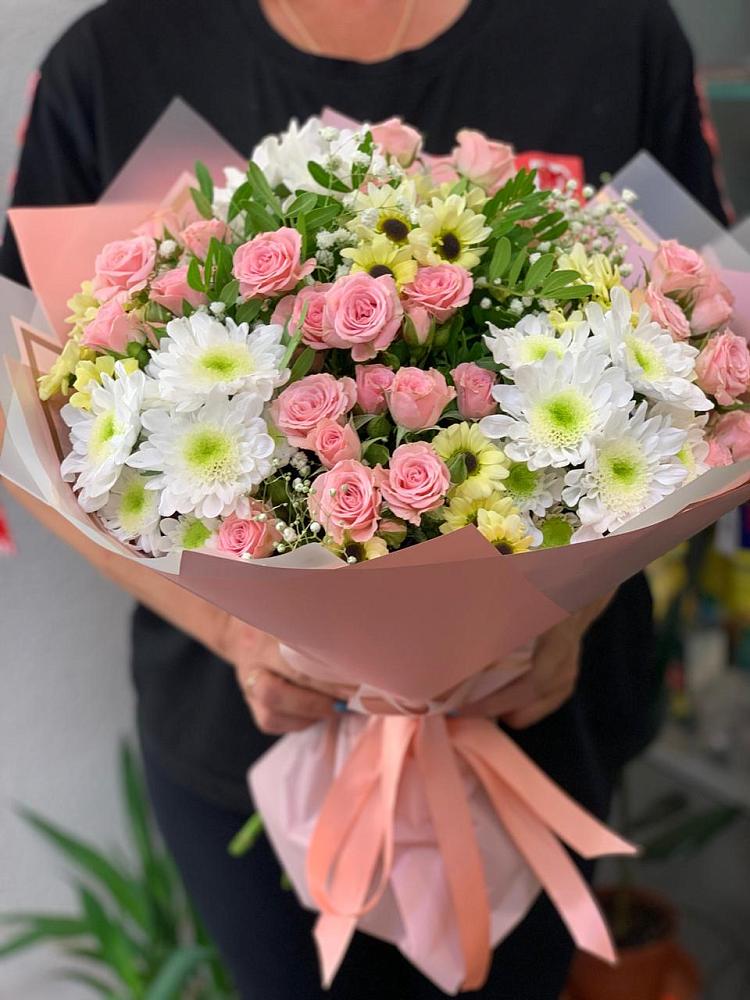 Букет цветов из: Розы и Хризантемы в Константиновский