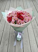 Букет цветов из:  Альстромерии #REPLACE_PRED# Константиновский