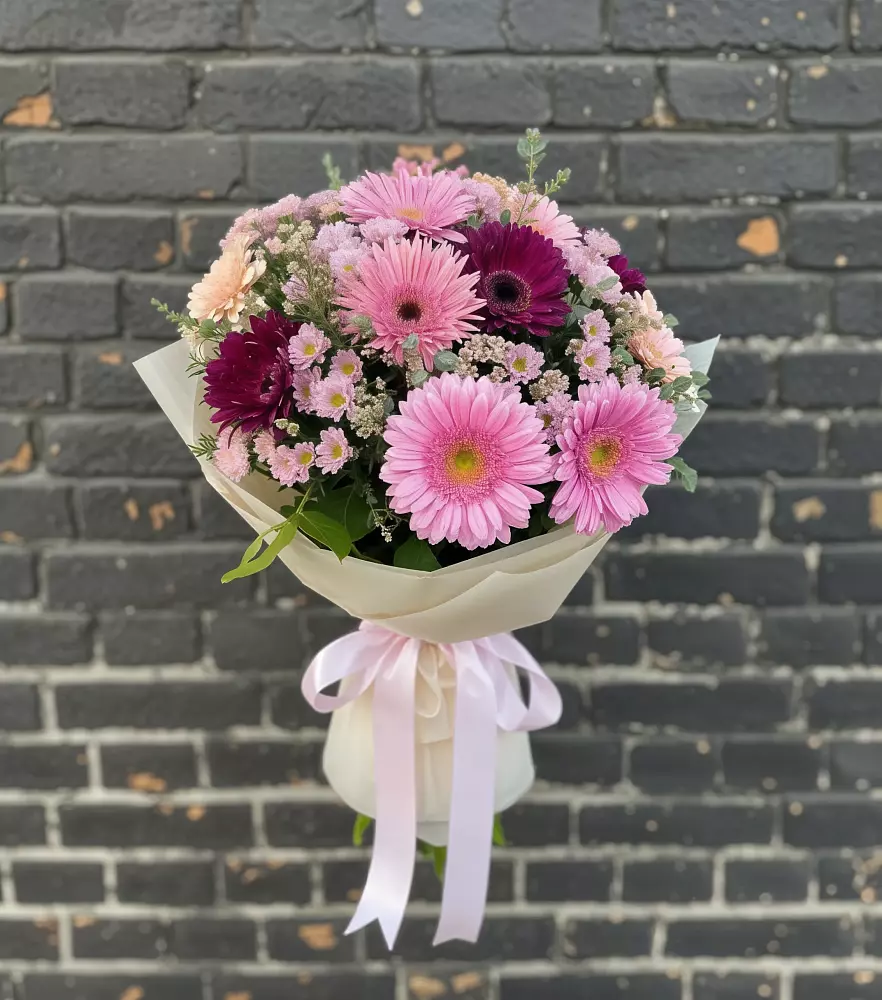 Букет цветов из: Герберы и Хризантемы в Константиновский