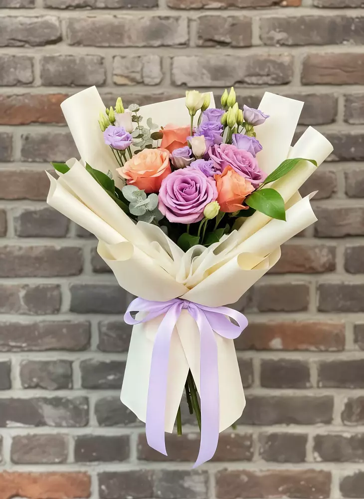 Букет цветов из: Лизиантусы и Розы в Константиновский