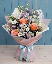 Букет цветов из:  Лизиантусы, Розы, Альстромерии и Гипсофила в Константиновский