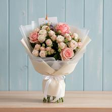 Букет цветов из:  Розы в Константиновский